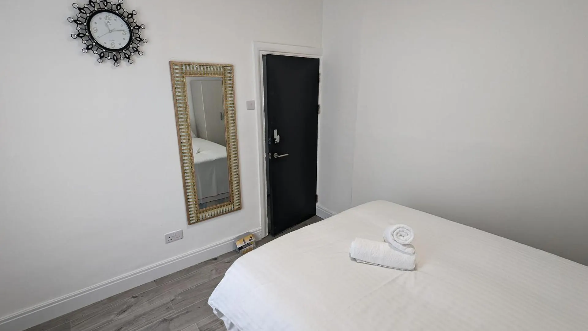 Mile End Rooms London 0*,  United Kingdom
